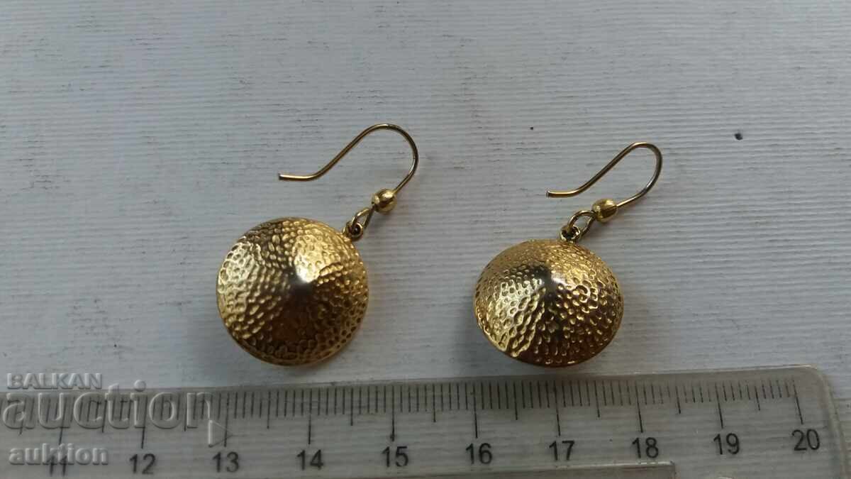 Доставка на ОБИЦИ С КАМЪНИ Доставка на ОБИЦИ С КАМЪНИ