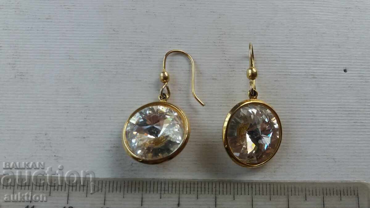 ОБИЦИ С КАМЪНИ ОБИЦИ С КАМЪНИ