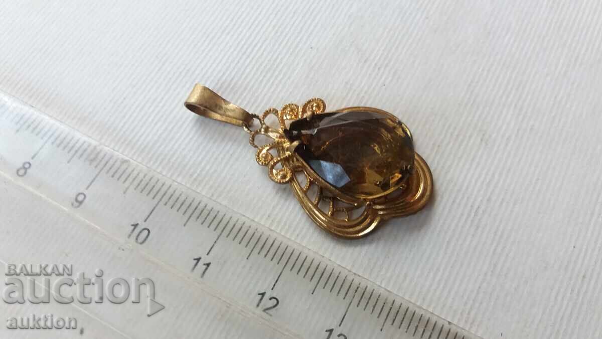 Доставка на СТАРА ВИСУЛКА С КАМЪК