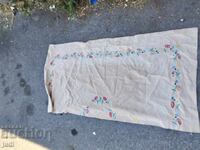 Τραπεζομάντηλο κεντήματος