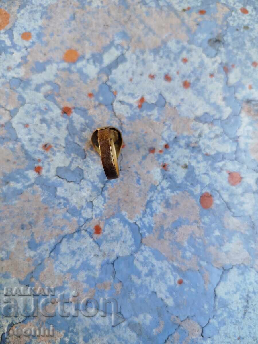 Παράδοση Σταρό χάλκινο δαχτυλίδι με πέτρα