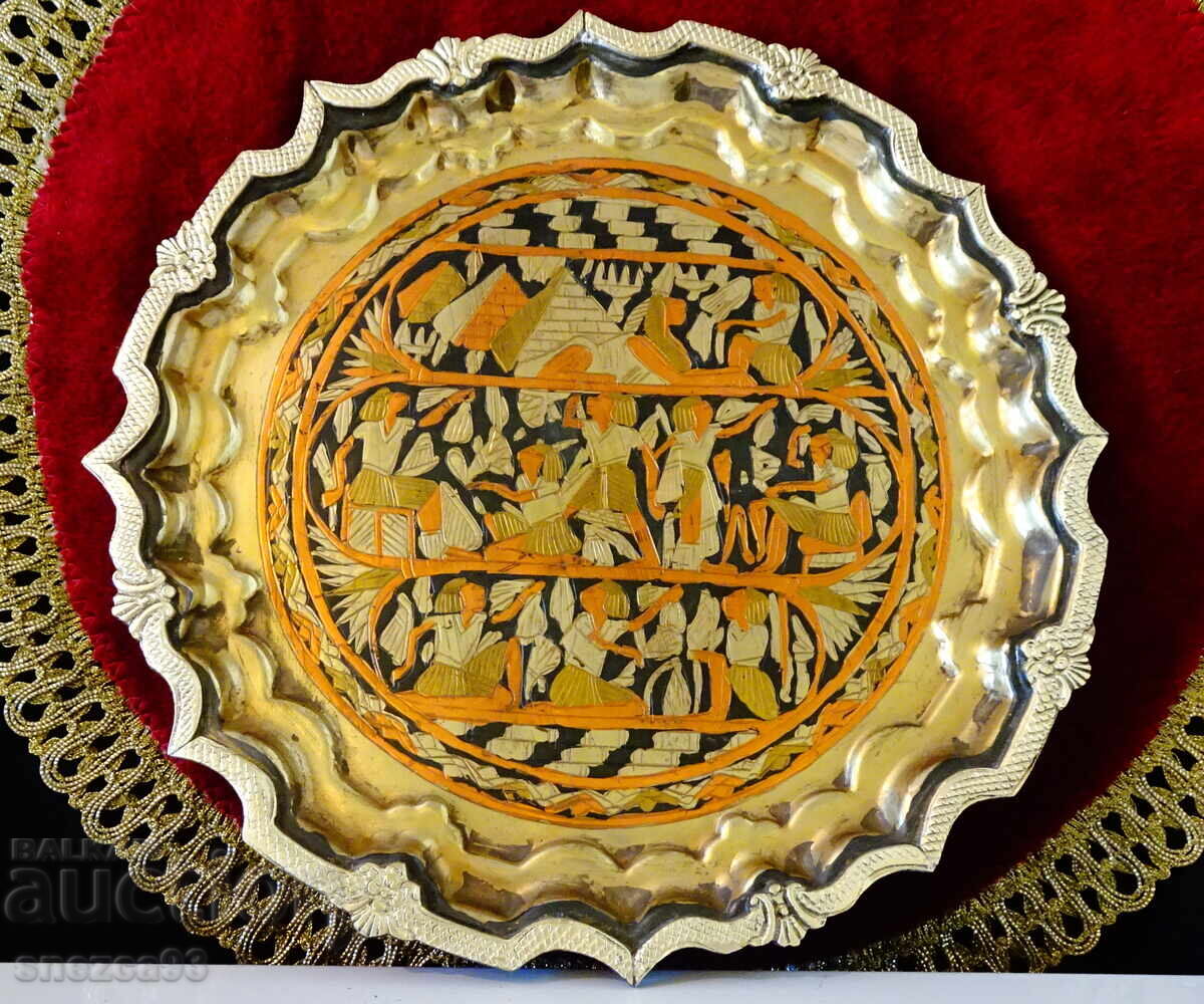 Tavă de bronz, farfurie de perete Egipt