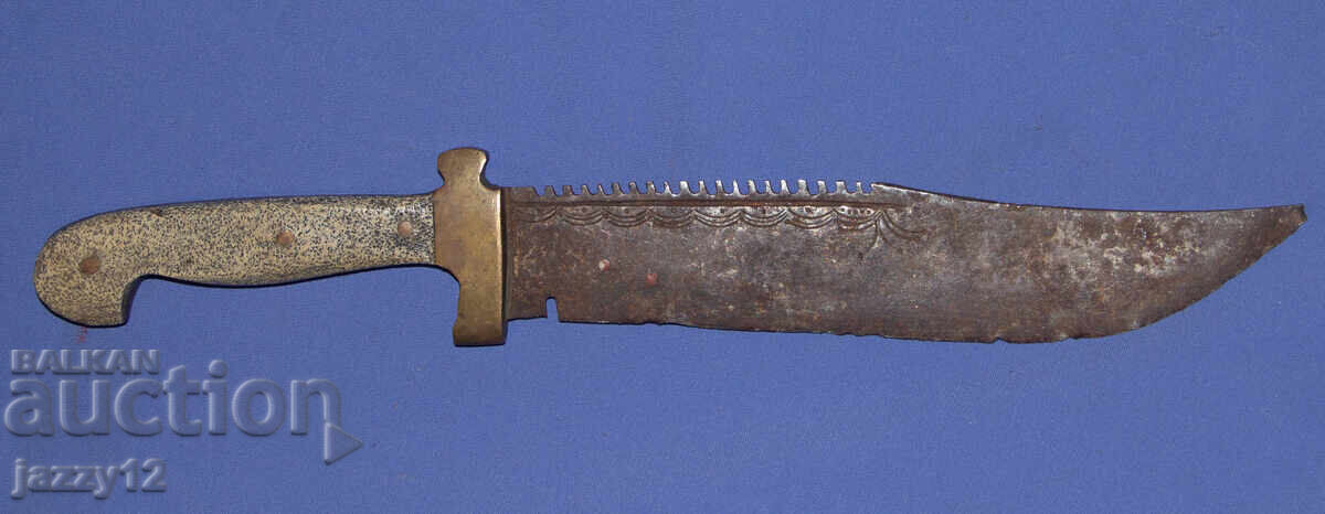 Old, solid hunting knife, handmade