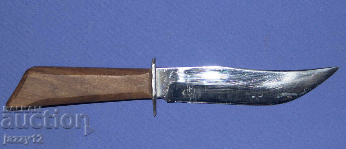 Solid hunting knife with a wooden handle with price 140.00 BGN | € 71.58 Solid hunting knife with a wooden handle with price 140.00 BGN | € 71.58
