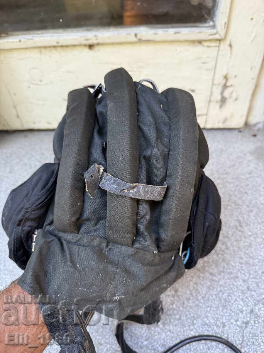 Κράνος τανκ με τιμή € 28.00 | 54.76 BGN