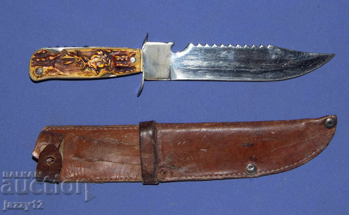 Tourist / hunting knife with sheath