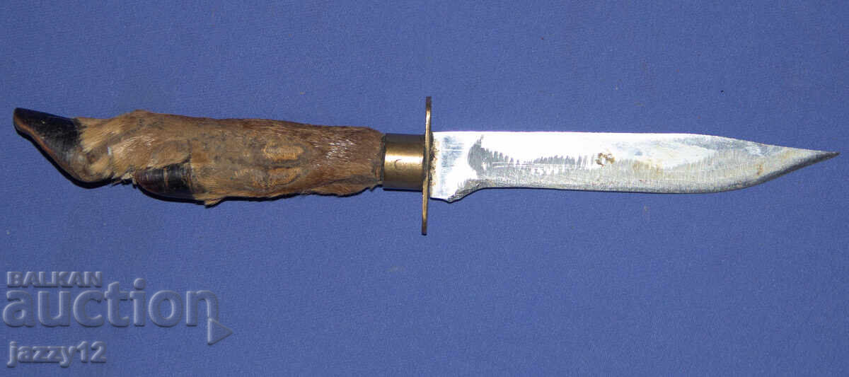 Solid hunting knife with a hoof handle with price 130.00 BGN | € 66.47 Solid hunting knife with a hoof handle with price 130.00 BGN | € 66.47