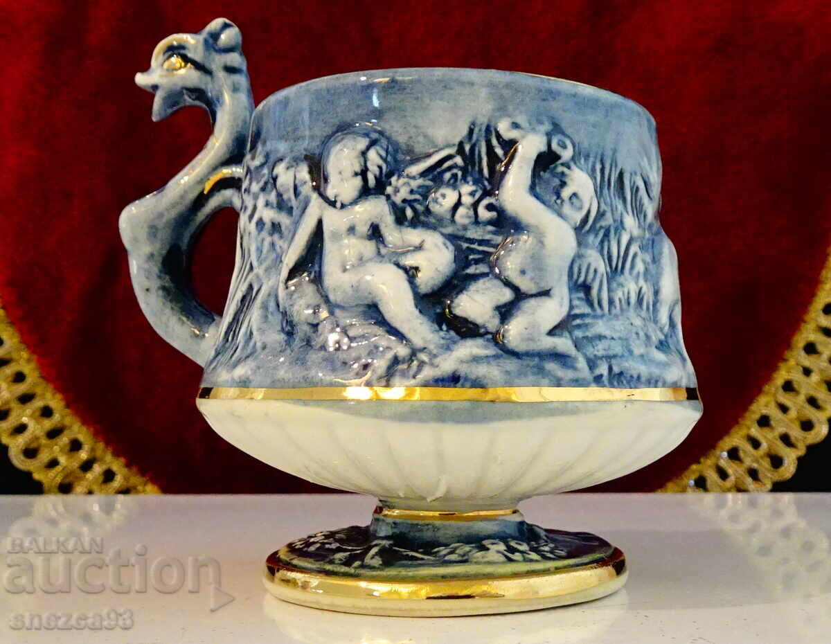 Παράδοση Κούπα πορσελάνης Capodimonte, άγγελοι, χρυσός