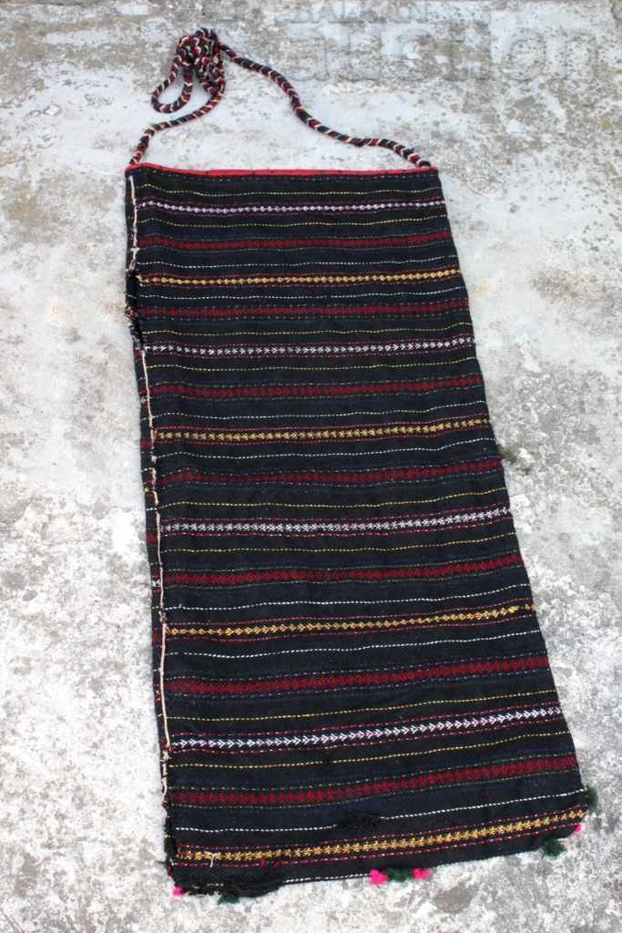 ΑΥΘΕΝΤΙΚΗ ΥΦΑΣΜΑΤΙΝΗ ΜΕΓΑΛΗ ΣΑΚΟΥΛΑ ΤΣΑΝΤΑ ΤΣΑΝΤΑΚΙ ΔΙΣΑΓΓΙ με τιμή 25.00 BGN | € 12.78