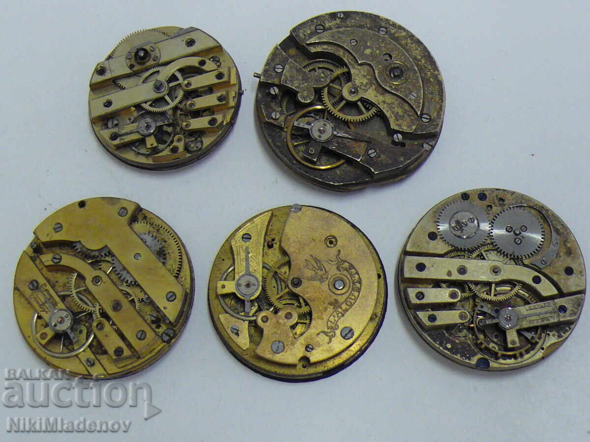 Lot of pocket watch movements
