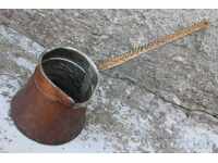 A VERY LARGE OLD COPPER COFFEE POT, COPPER COFFEE MAKER, COPPER