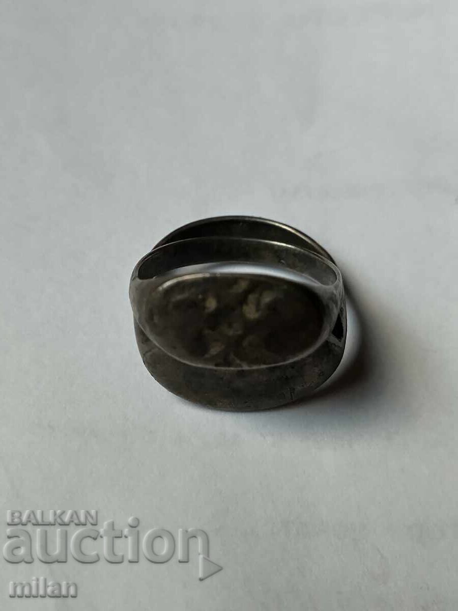 Аукцион Два много стари сребърни пръстени