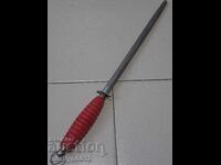 Soc masat de calitate pentru netezirea unei lame de satir de cuțit