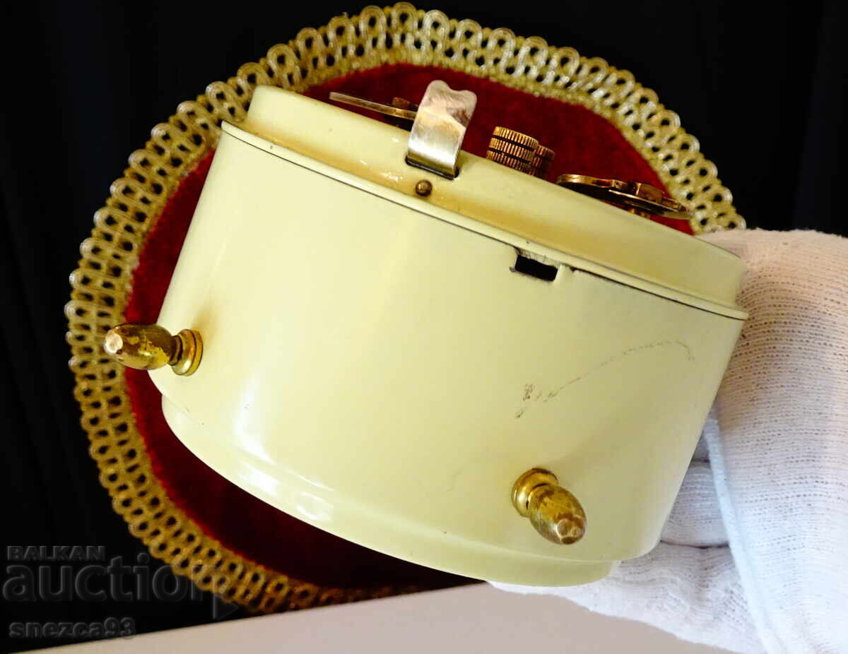 German mechanical watch, alarm clock Mauthe - 5 German mechanical watch, alarm clock Mauthe - 5