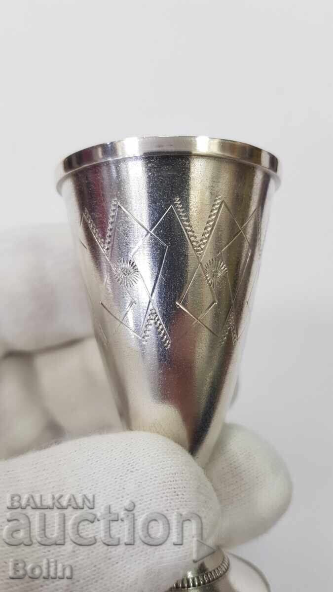 Παράδοση Ασημένιο επιχρυσωμένο ρωσικό σοβιετικό φλιτζάνι, ποτήρι βότκας - 875 π