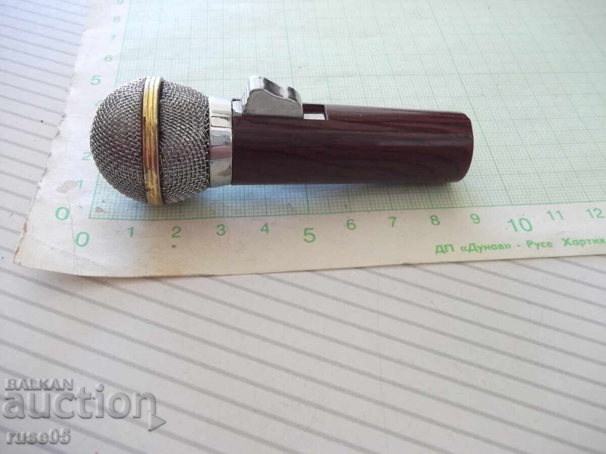 Gas lighter "Microphone" piezoelectric with soft flame working - 6 Gas lighter "Microphone" piezoelectric with soft flame working - 6