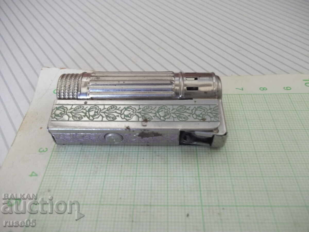 Аукцион Запалка "MINI FOX" бензинова с камъче австрийска Аукцион Запалка "MINI FOX" бензинова с камъче австрийска