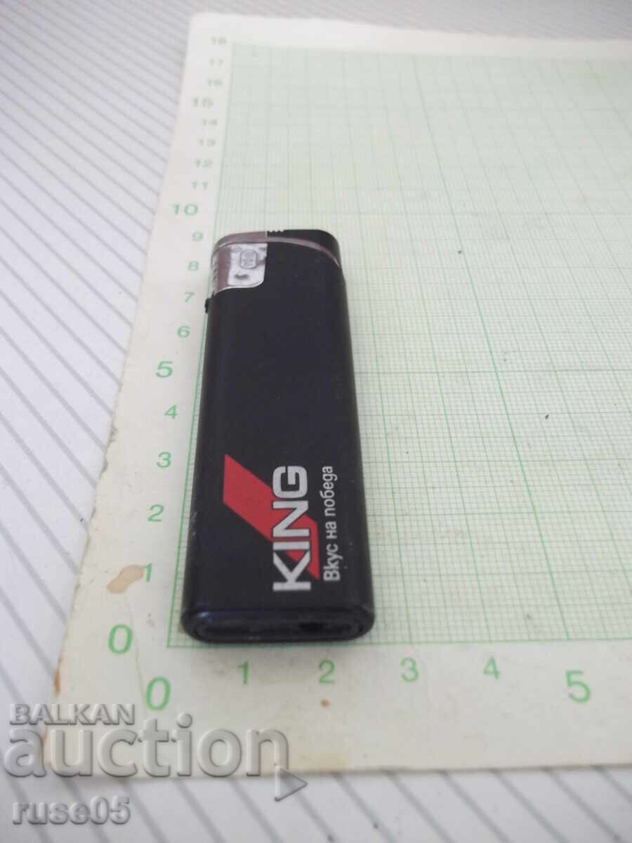 Lighter "KING" gas piezoelectric with soft flame working with price 5.00 BGN | € 2.56