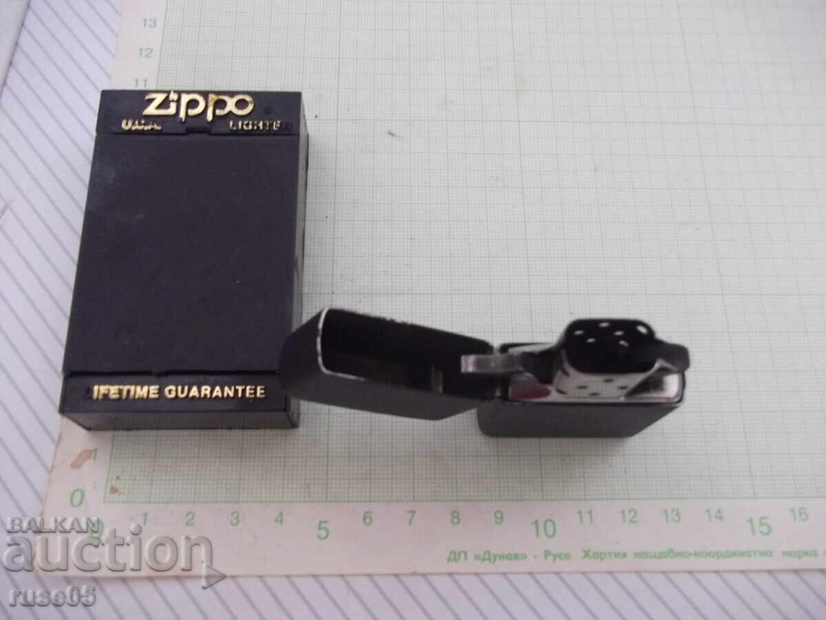 Zippo petrol lighter, black, with working flint - 6