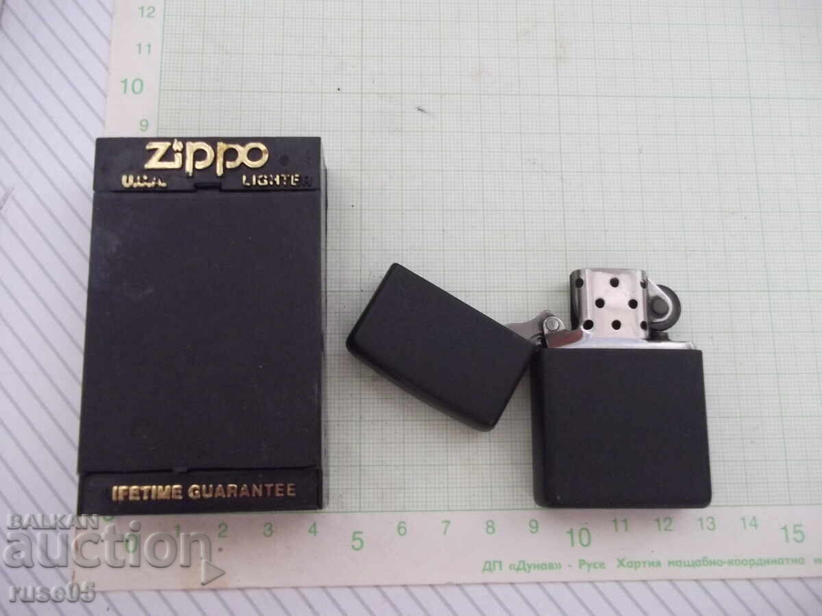 Zippo petrol lighter, black, with working flint - 7