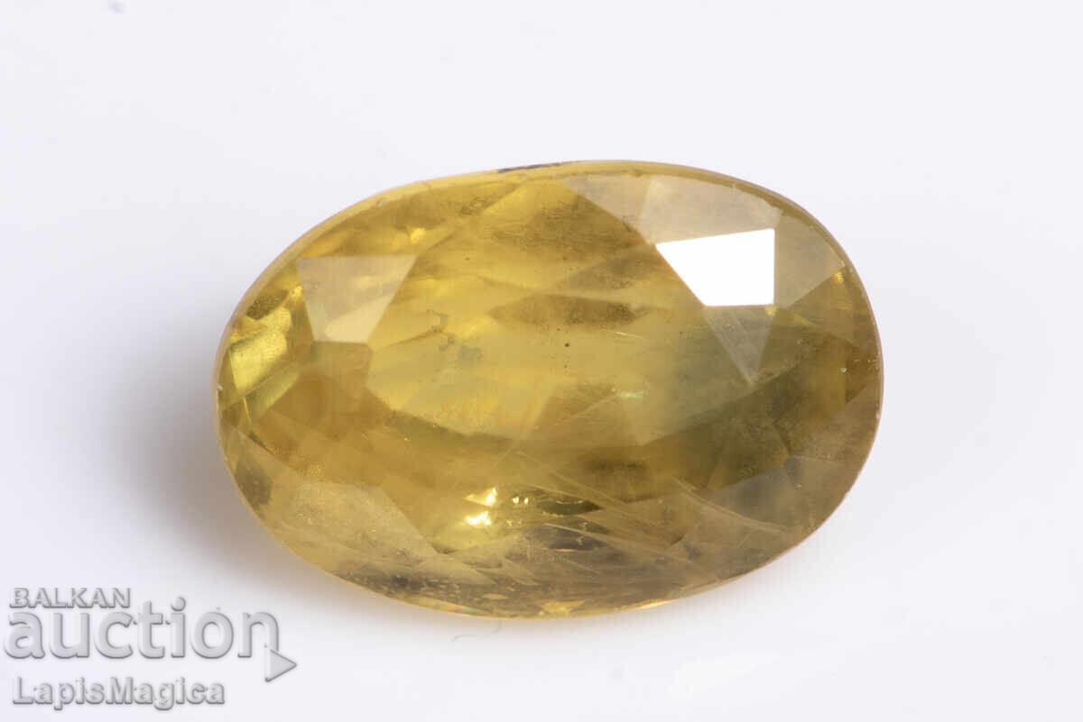 Safir galben 1.47ct tăietură ovală Safir galben 1.47ct tăietură ovală