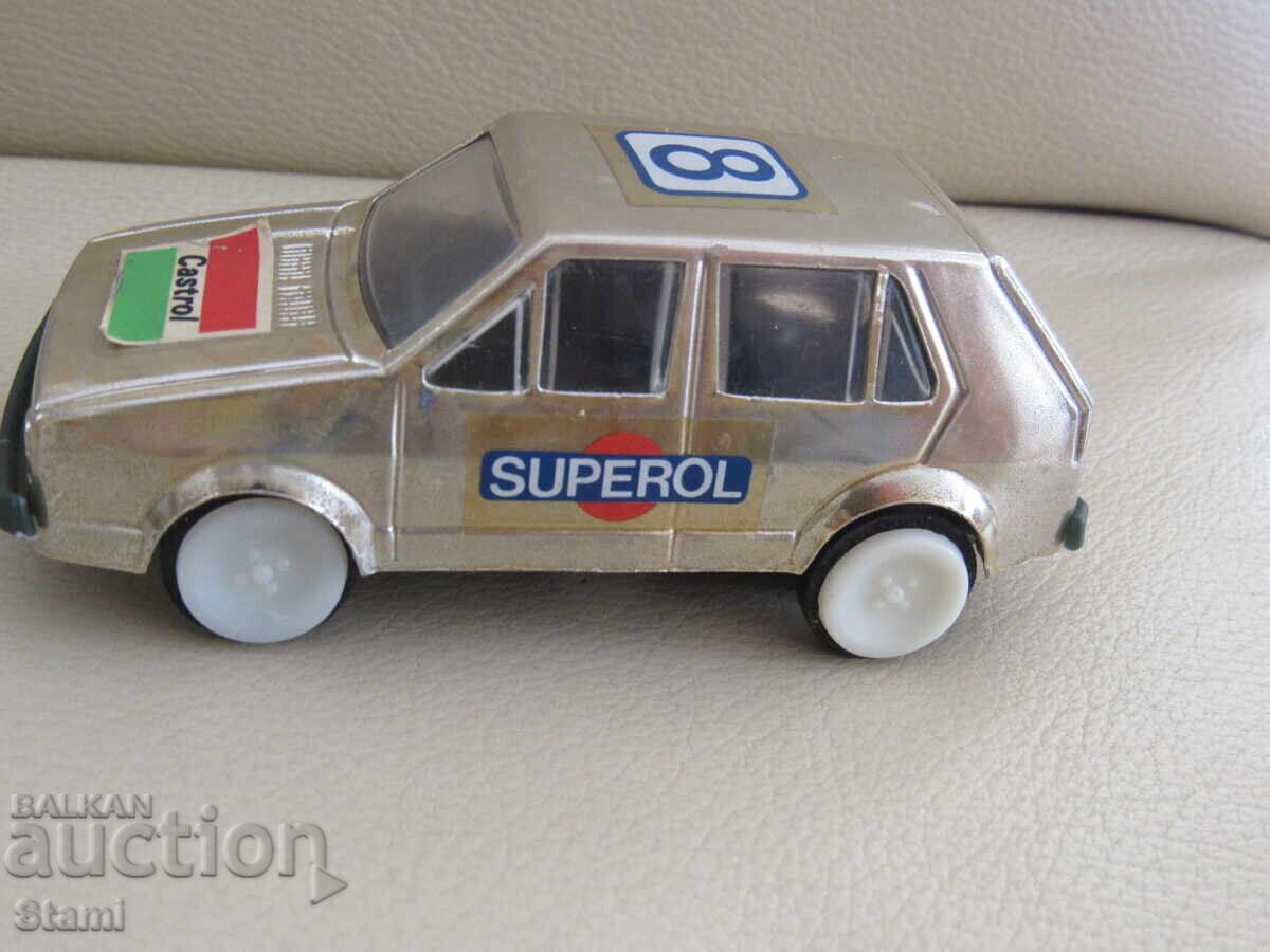 Συλλεκτικό αυτοκινητάκι από την εποχή του σοσιαλισμού με τιμή 25.00 BGN | € 12.78