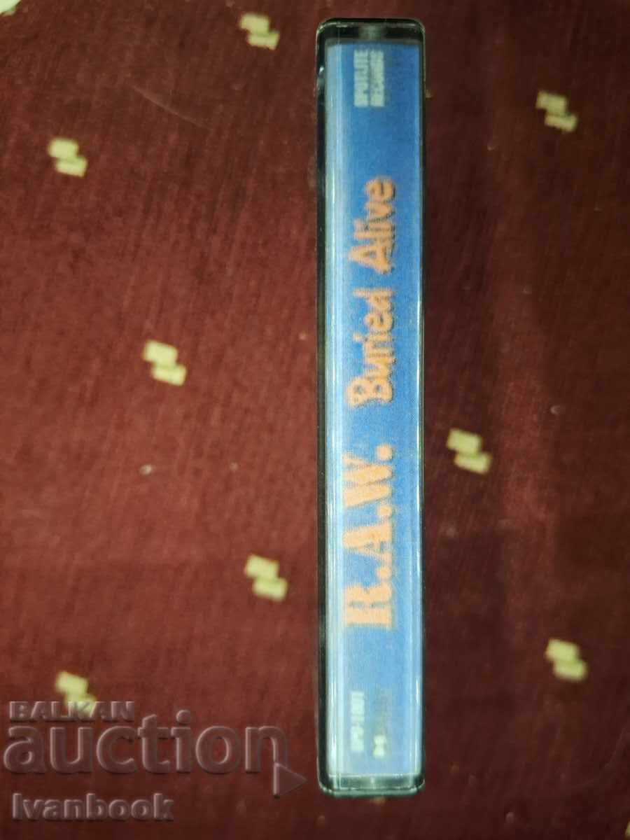 Κασέτα ήχου - R.A.W με τιμή 3.00 BGN | € 1.53