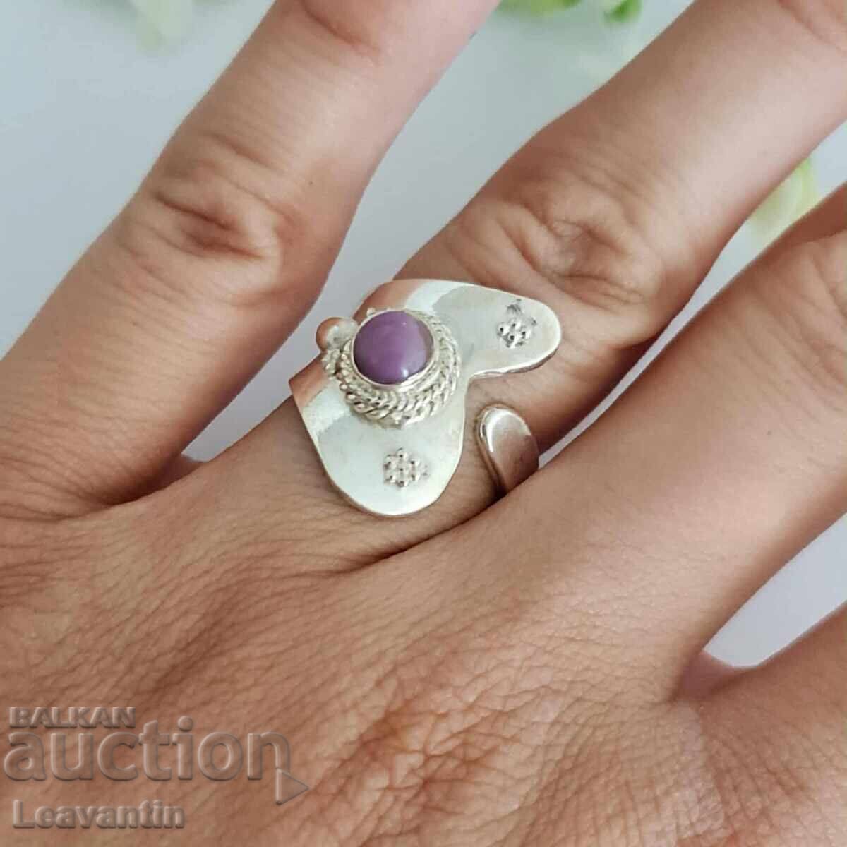 Доставка на Регулируем сребърен пръстен с Фосфосидерит