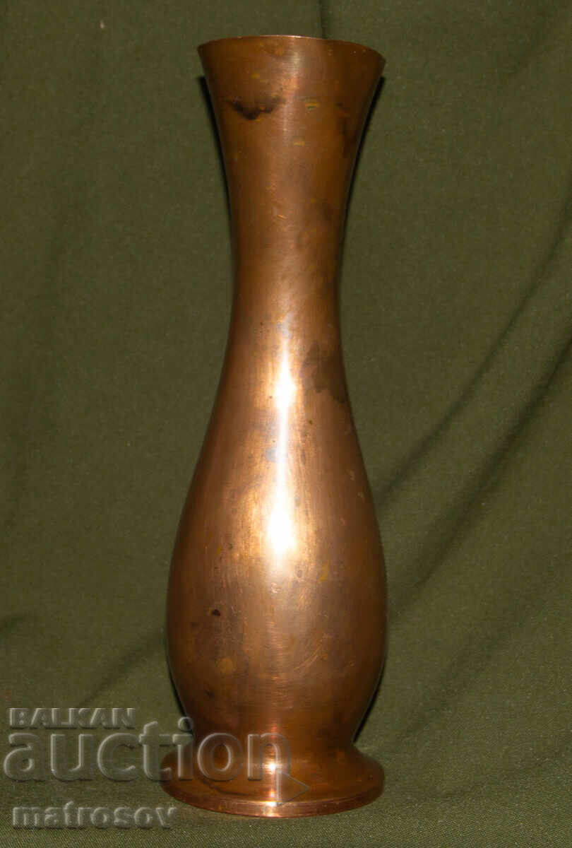 Livrarea Cana / vază solidă din cupru, lucrată manual