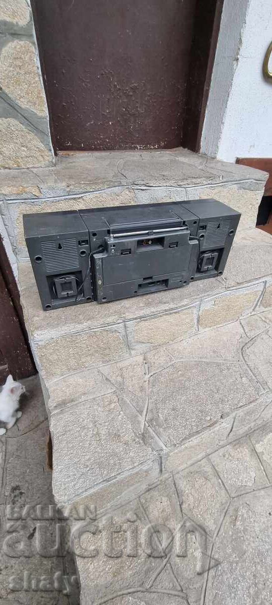 Ένα παλιό κασετόφωνο - 5 Ένα παλιό κασετόφωνο - 5