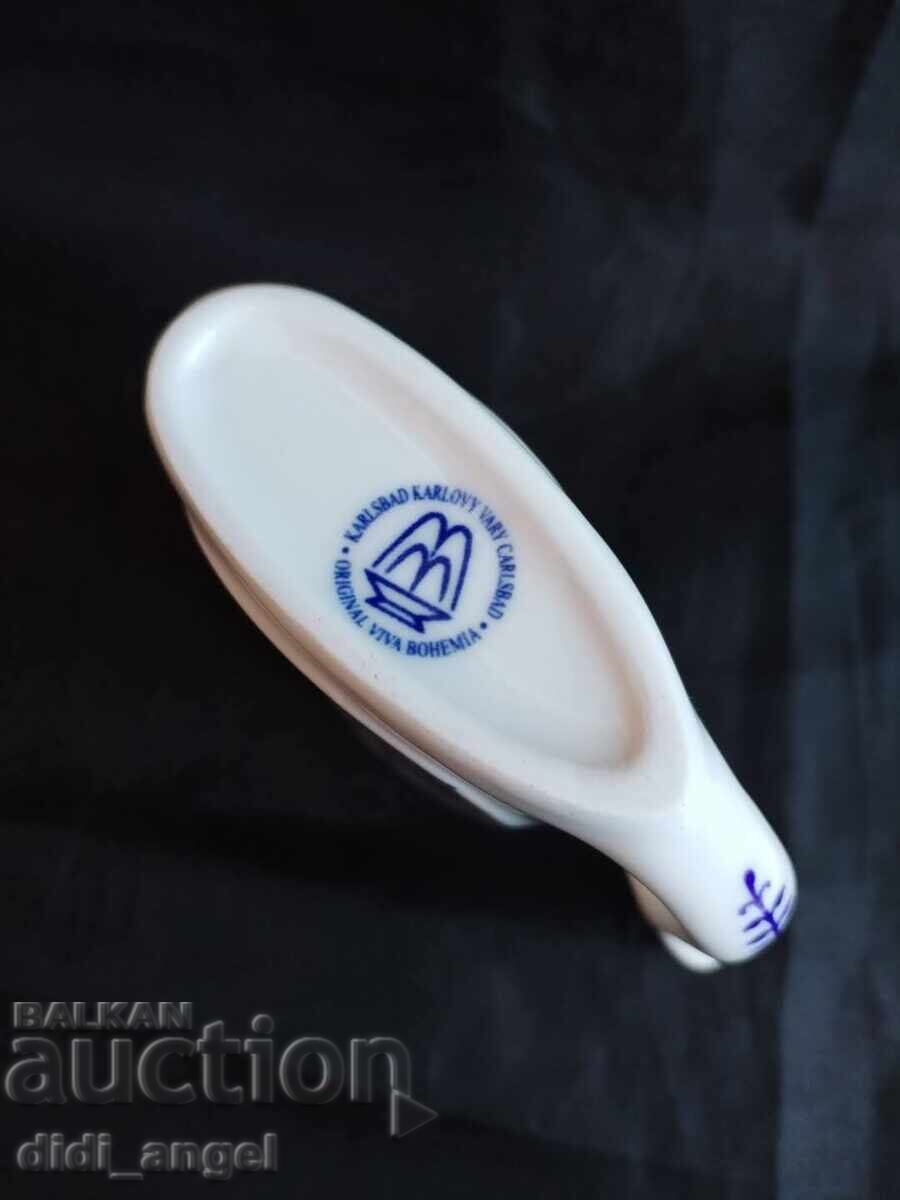 Auction Container for mineral water Auction Container for mineral water