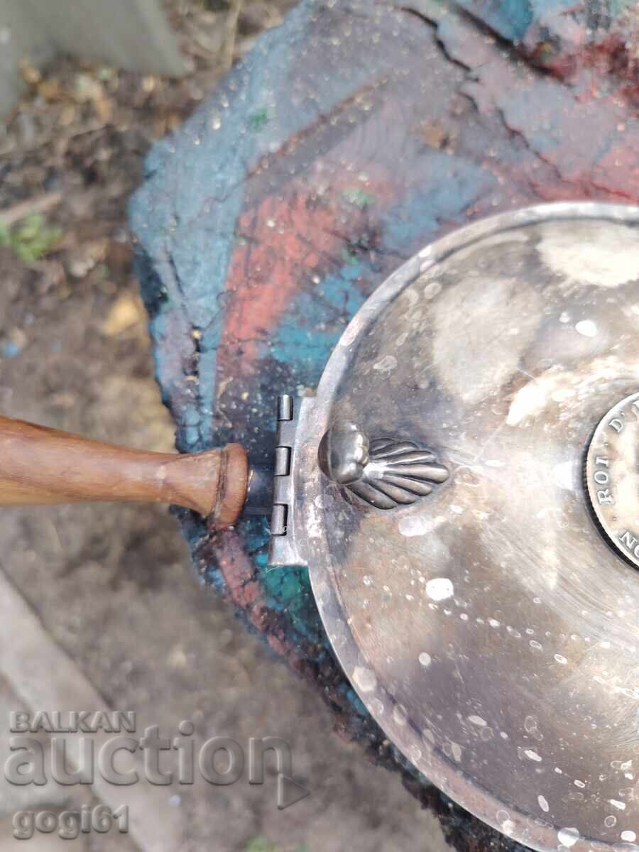 Auction  Small, silver-plated, branded frying pan