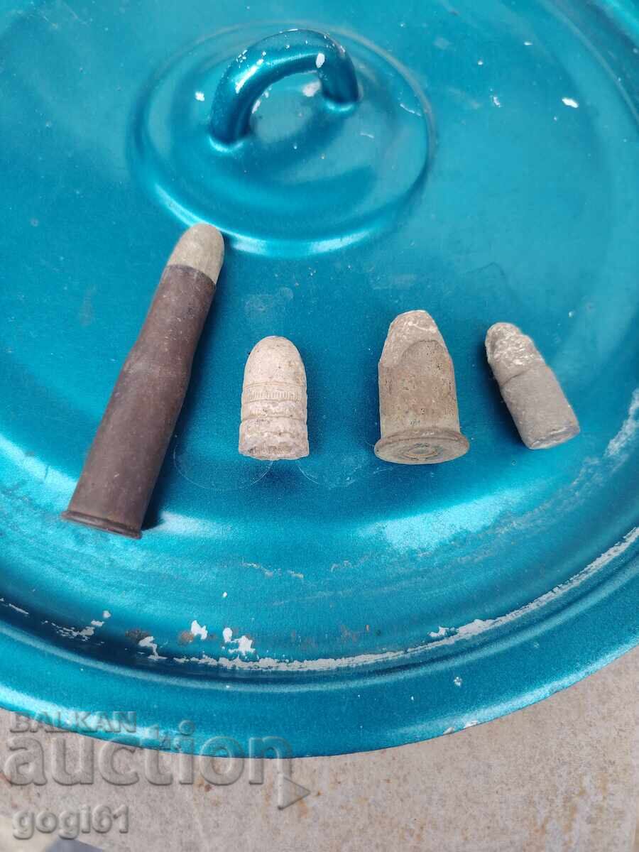 Lot 1 cartușe vechi de siguranță cu preț 10.00 BGN | € 5.11