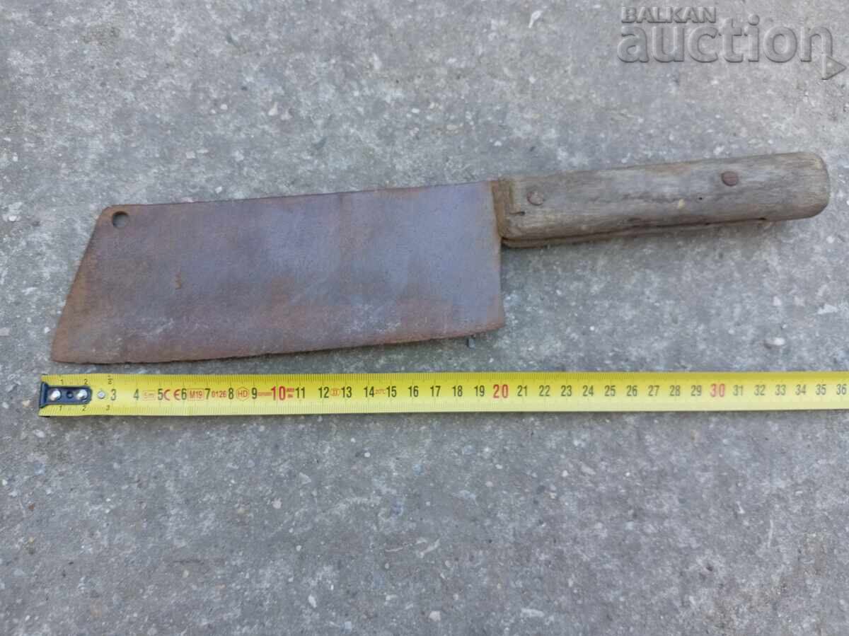 Licitație Cuțit de fier forjat vechi