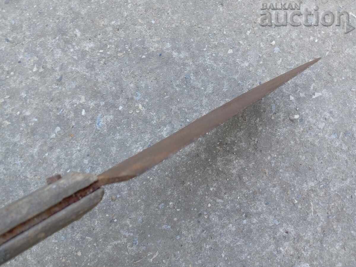 Cuțit de fier forjat vechi - 5