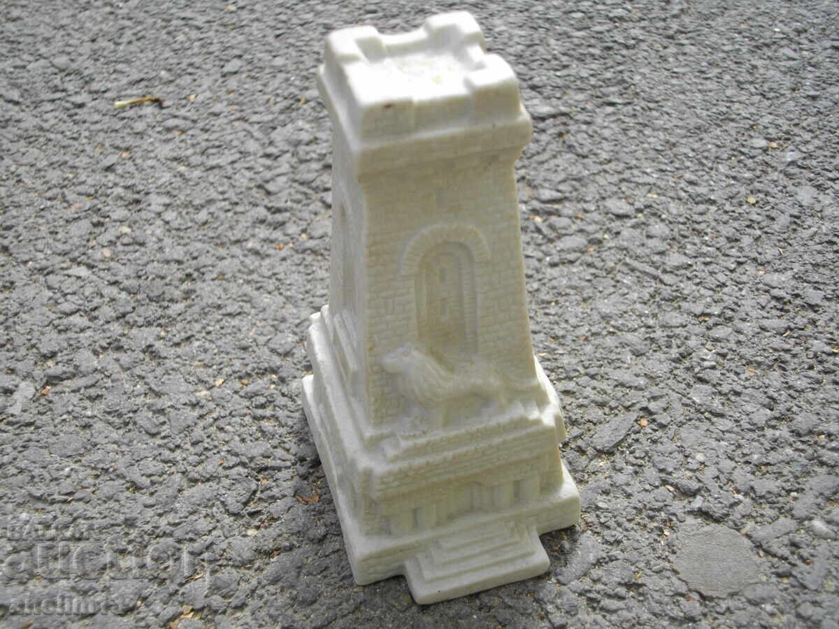 PORȚELAN VECHI BULGĂRESC ȘIPKA cu preț 80.00 BGN | € 40.90