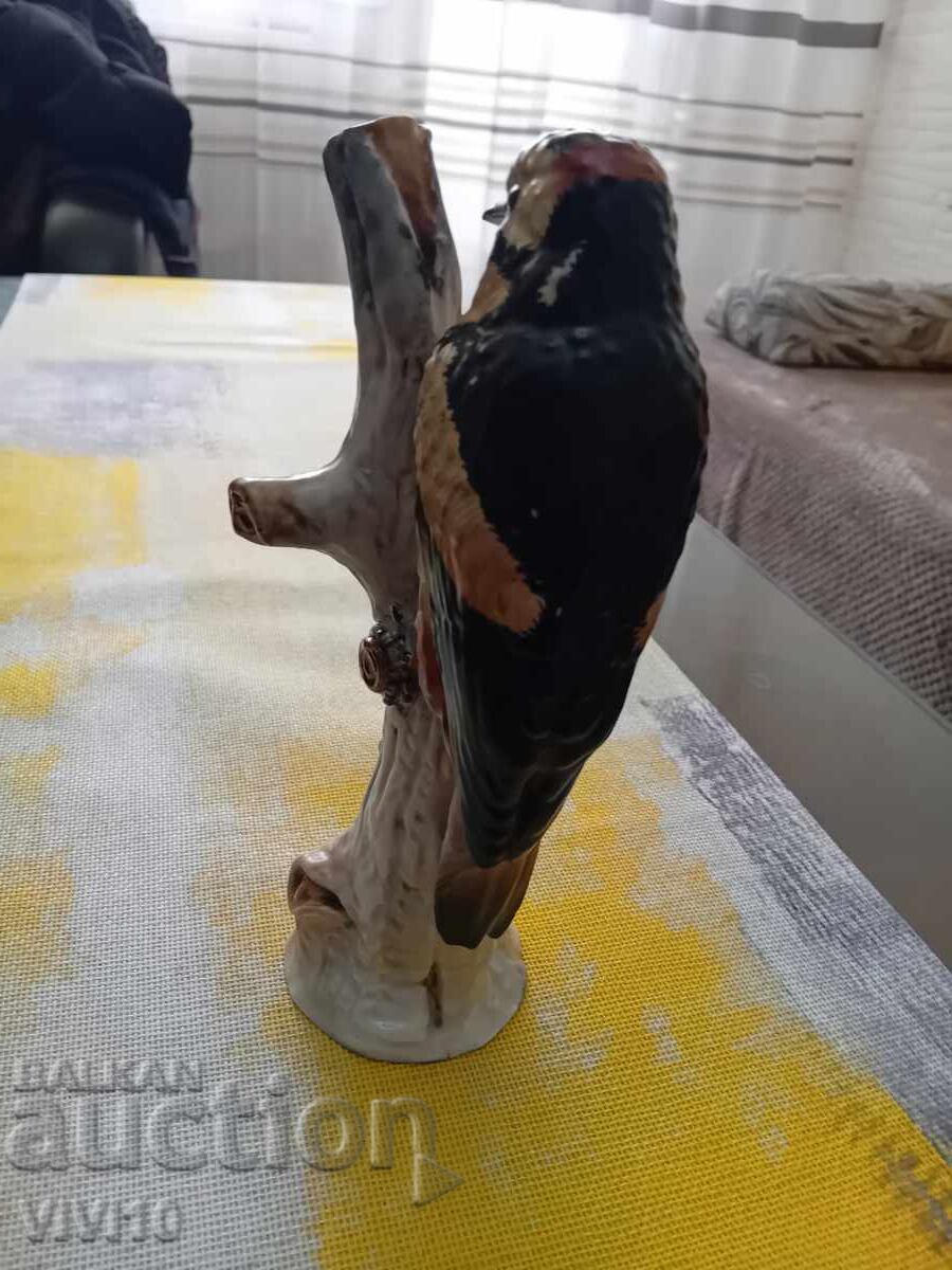 Delivery of Antique porcelain figure, DDR, Dresden