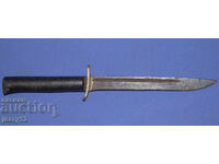 Cuțit vechi cu elemente din alamă