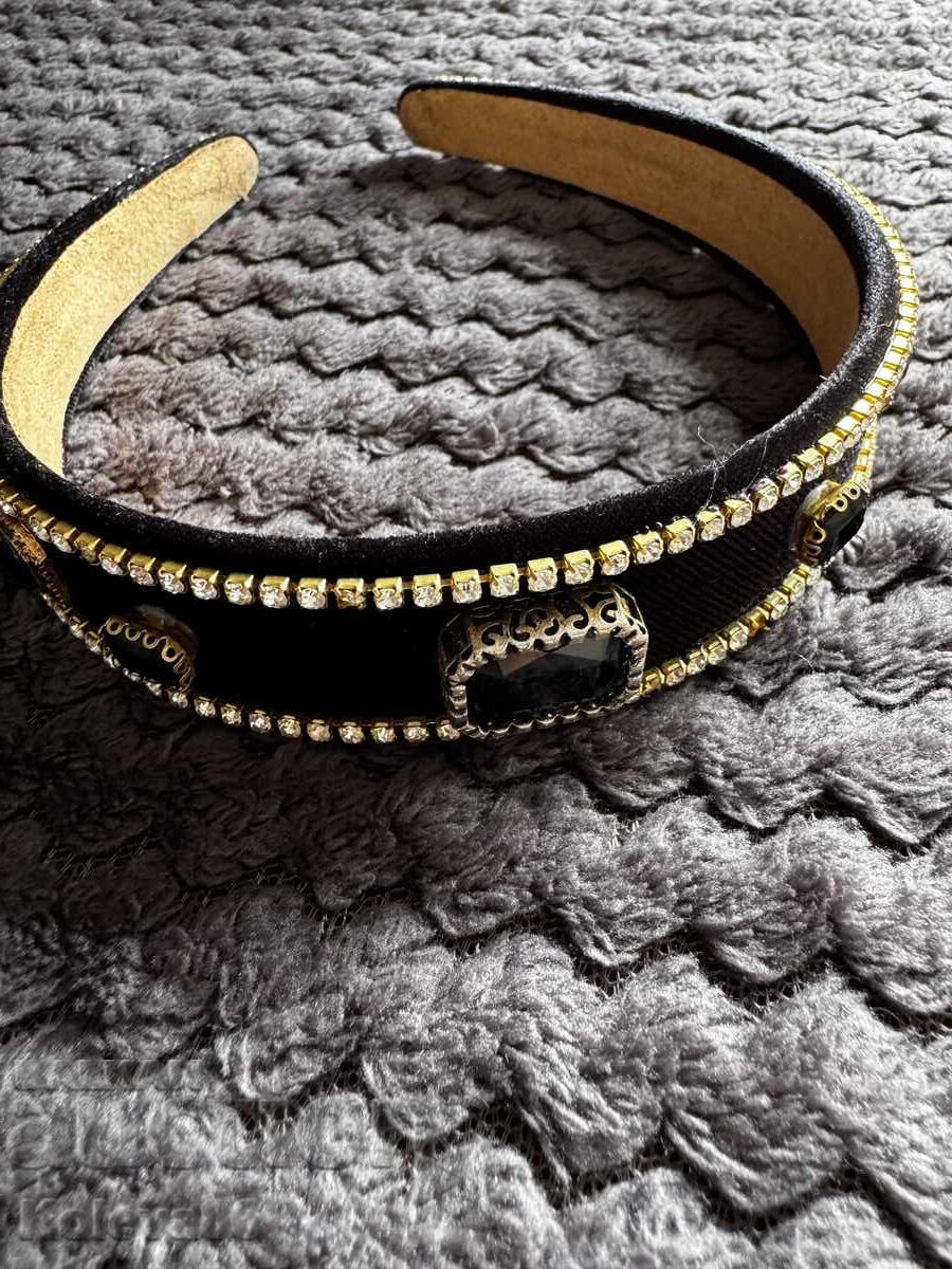 Διαδήμα με Πέτρες