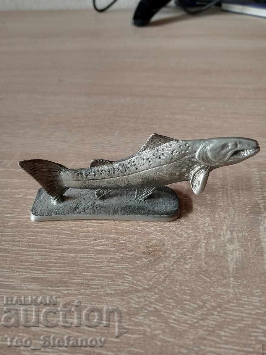 Figurină păstrăv Suedia cu preț € 19.00 | 37.16 BGN