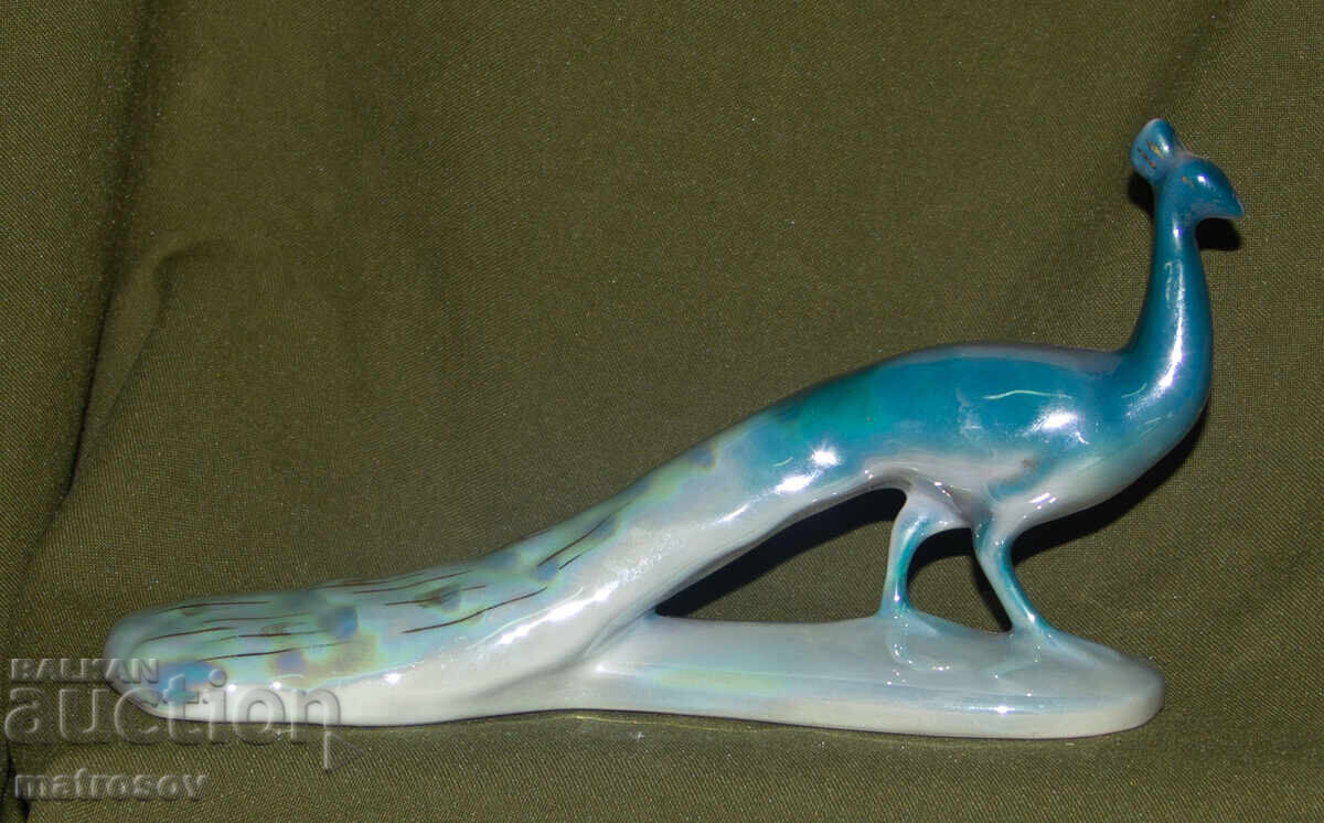 Доставка на Декоративна порцеланова статуетка, паун Доставка на Декоративна порцеланова статуетка, паун