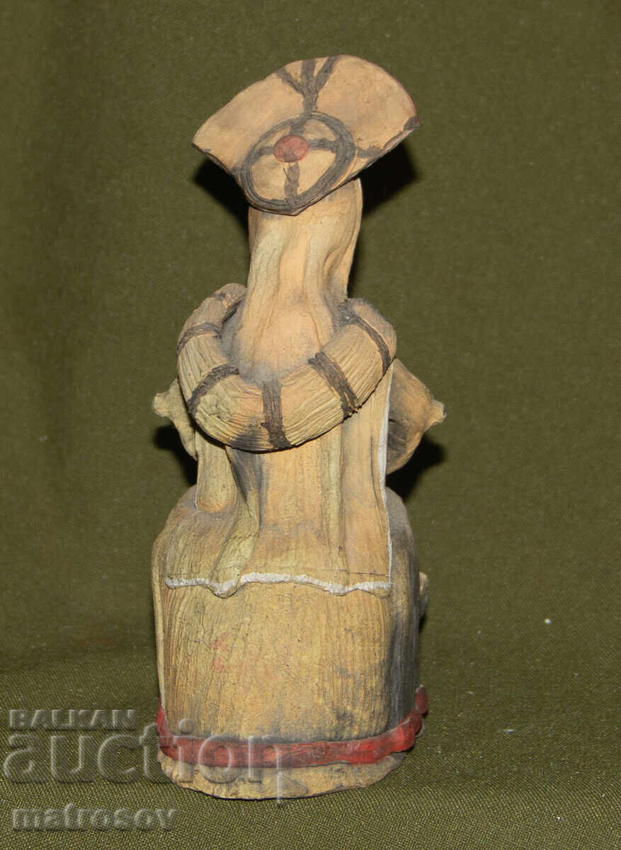 Παράδοση Διακοσμητικό χειροποίητο κεραμικό ειδώλιο