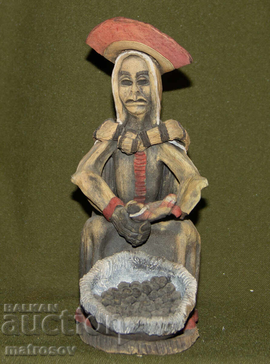 Διακοσμητικό χειροποίητο κεραμικό ειδώλιο