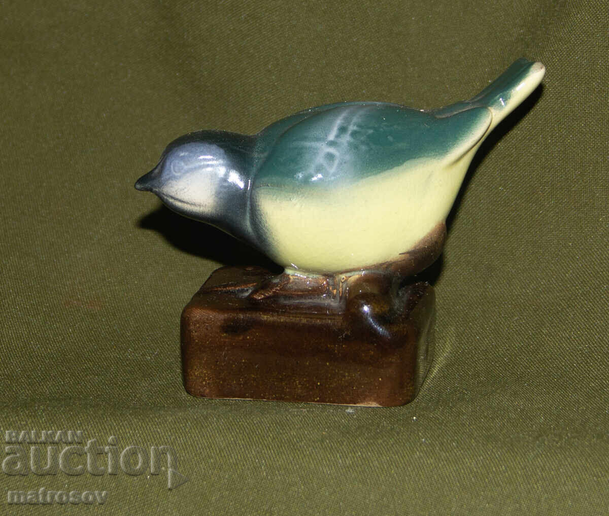 Παλιά διακοσμητική πορσελάνινη φιγούρα πουλιού με τιμή 60.00 BGN | € 30.68