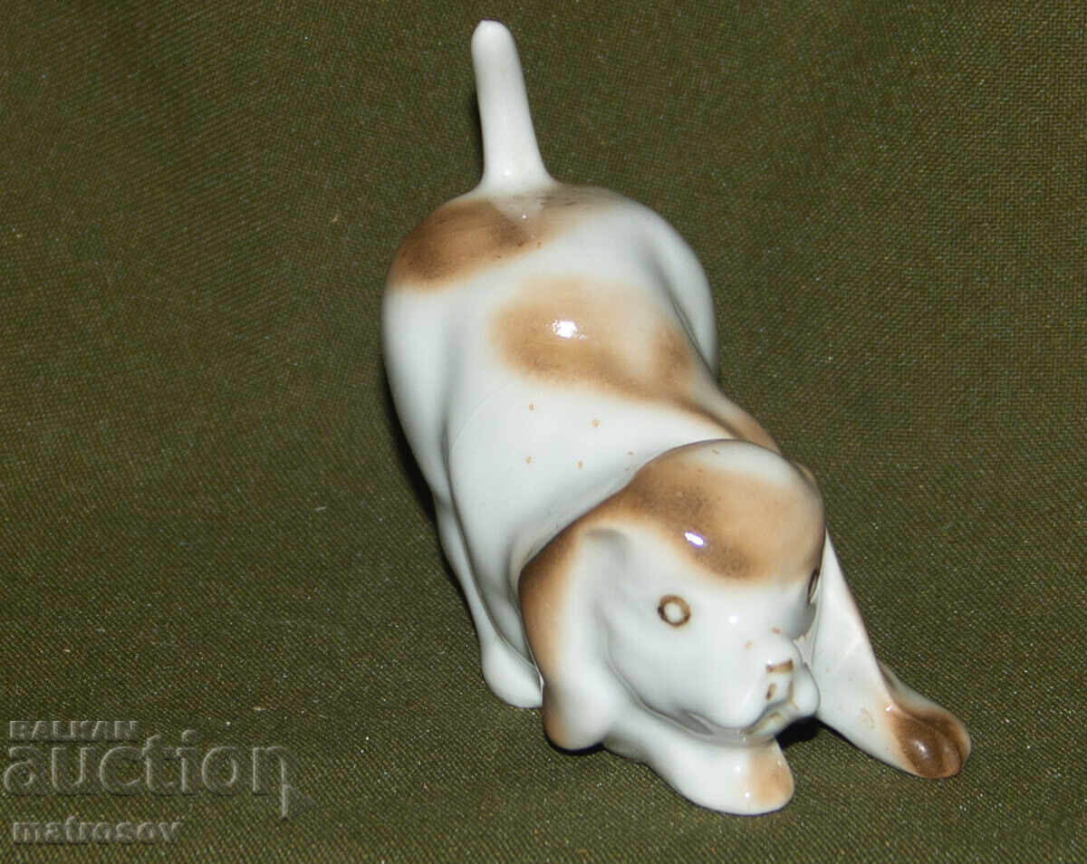 Auction  Old porcelain figurine, puppy