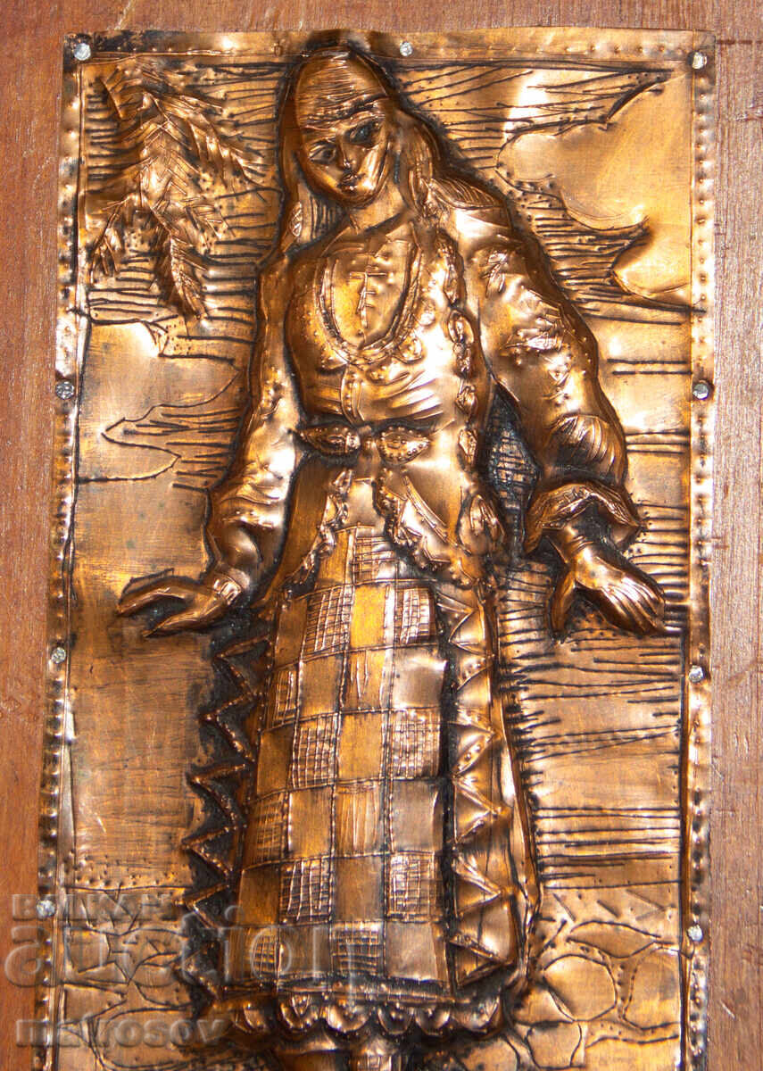 Delivery of Author's Honeycomb Plaque Bas-relief, Signed