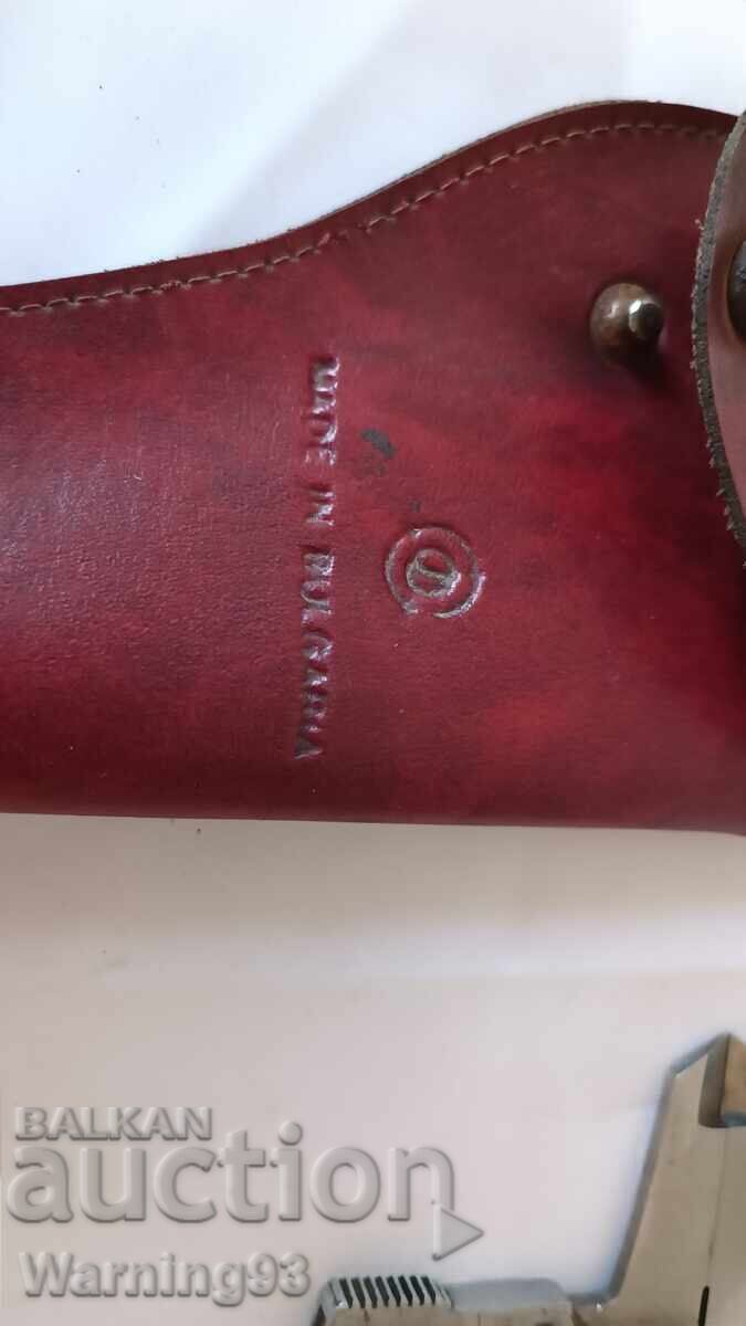 Subler + husă - Made in Bulgaria cu preț 40.00 BGN | € 20.45