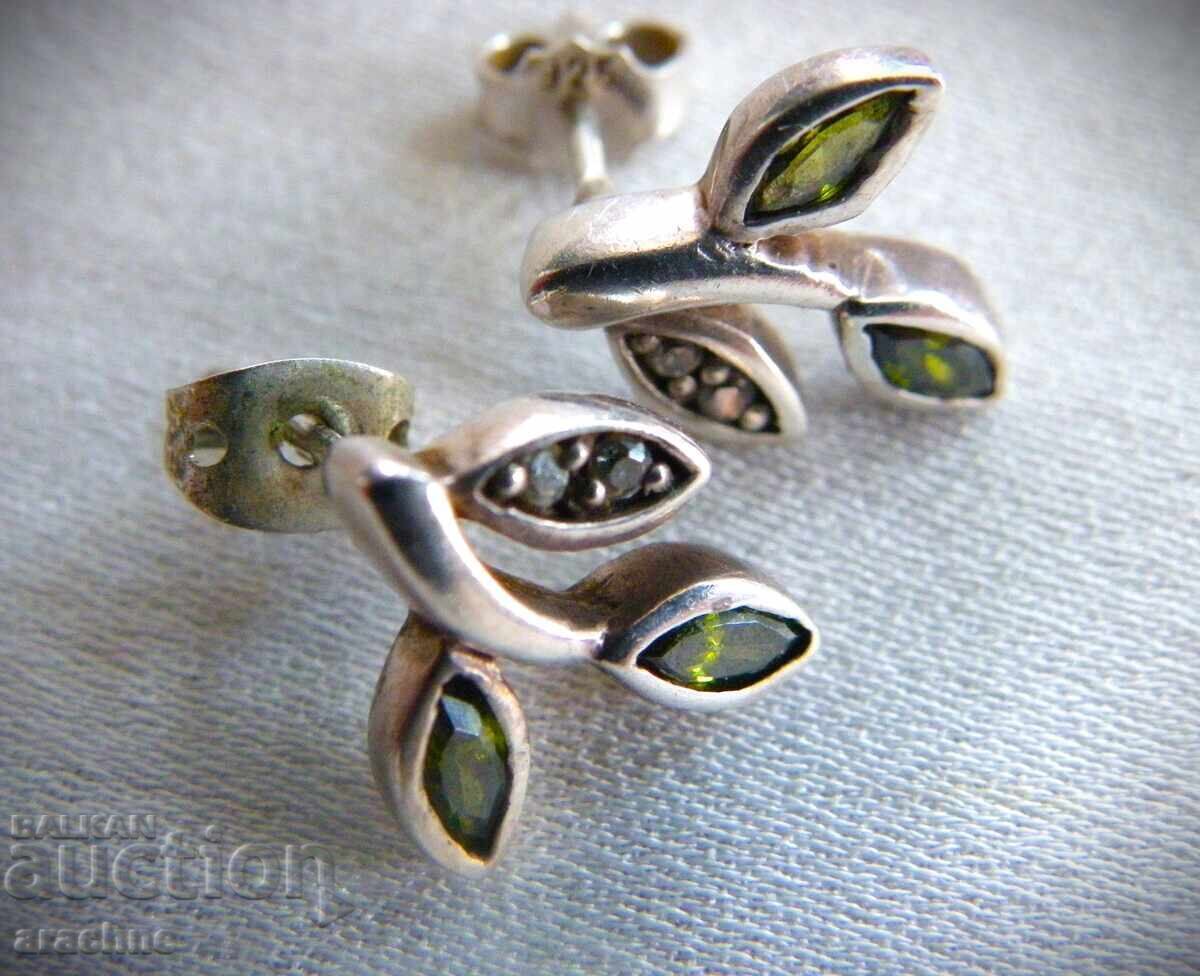 Ασημένια σκουλαρίκια με χρυσολίτη και τοπάζια