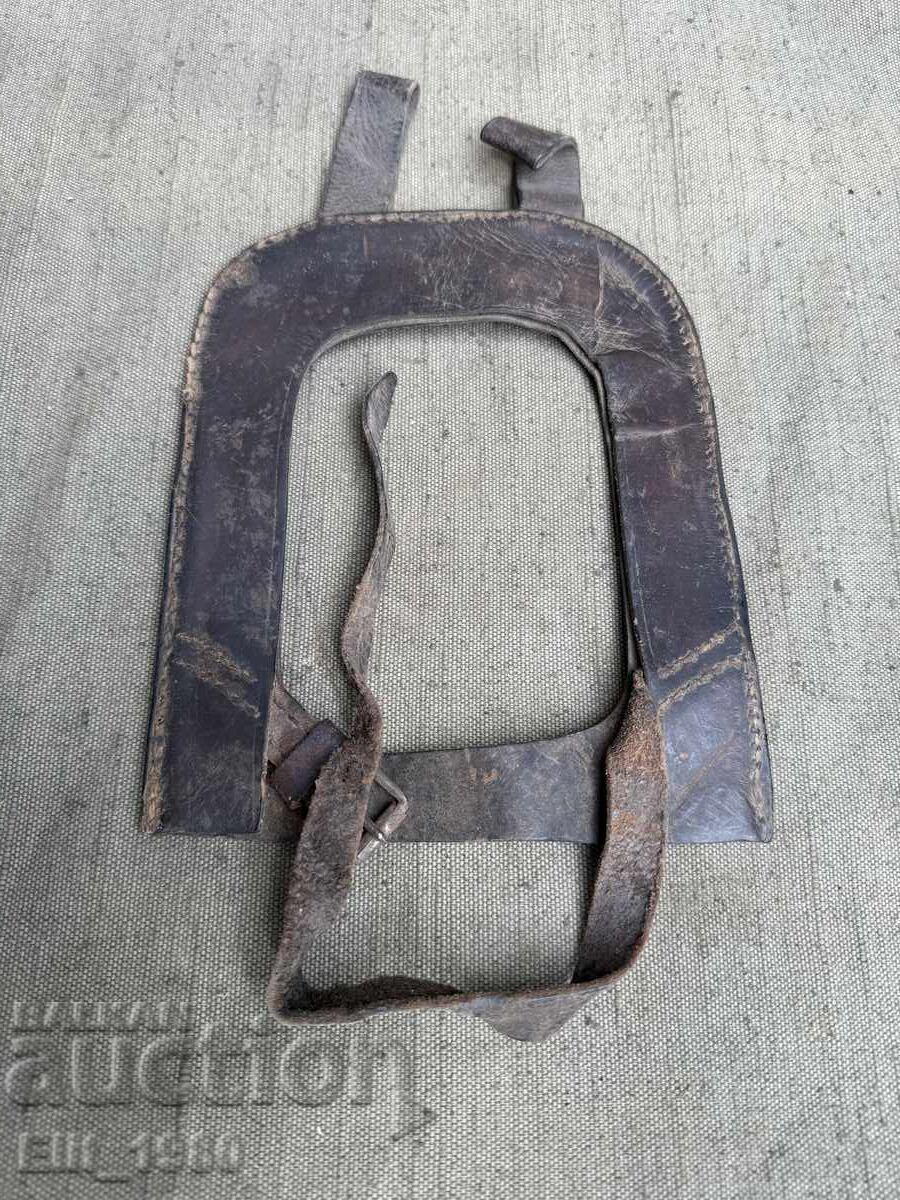 WWII Entrenching Tool Carrier - 6