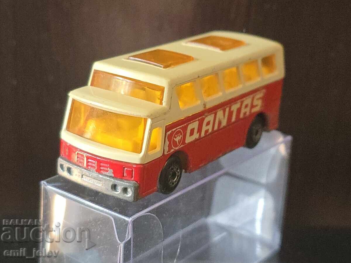 Auction  LESNEY MATCHBOX - 65C Airport Coach 1977-1982 - 1982